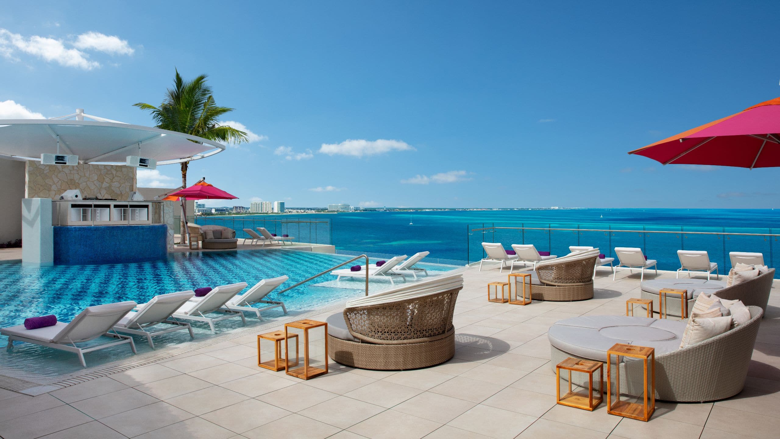 El Cielo Sky Deck ATELIER Playa Mujeres