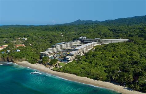 Dreams Bahia Mita Surf & Spa Resort