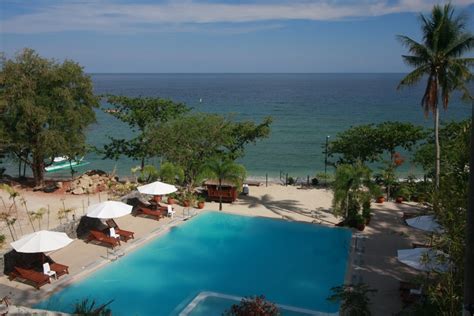 Villa La Estancia Beach Resort and Spa