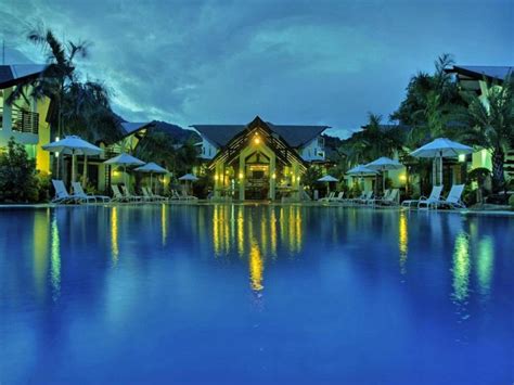 Villa La Estancia Beach Resort and Spa